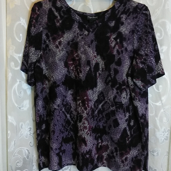 Purple colors combo 1X ladies short sleeves top - Picture 1 of 6